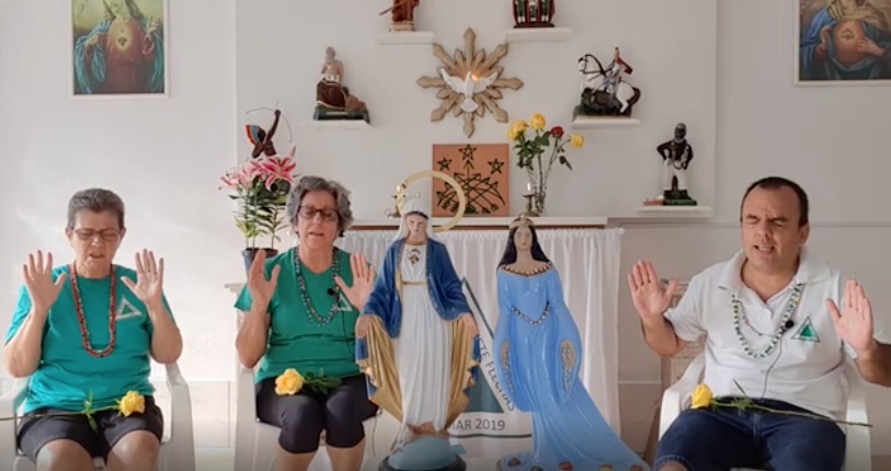 Homenagem à Oxum no Terreiro do Sete Flechas com Aparecida e Nilza!